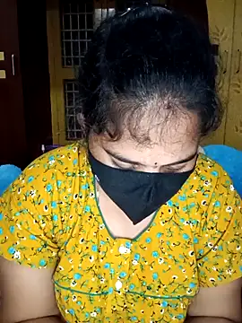 maduri   online show from 02-15-26, 12:33