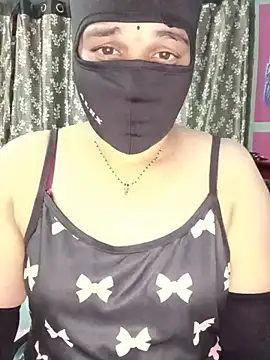 maduri   online show from 06-22-26, 04:37