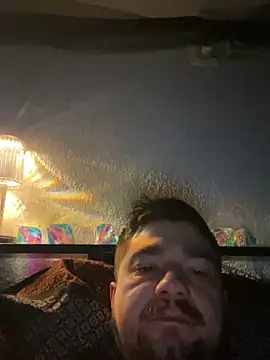 LienalWarplane online show from 02-10-26, 08:13