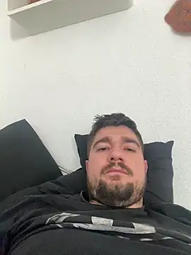 LienalWarplane online show from 02-09-26, 01:20