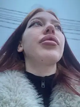 JeanGraay online show from 12-21-25, 01:35