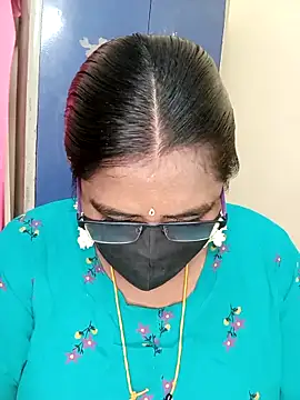sirisha  9 online show from 04-30-26, 03:24