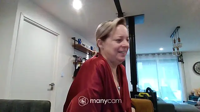 Miss-Chupagirly online show from 02-10-26, 08:13