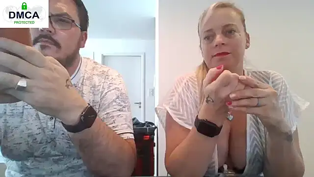 Snapshot of Miss-Chupagirly chatting on 07-06-26, 11:39 Miss-Chupagirly online show from 07-06-26, 11:39