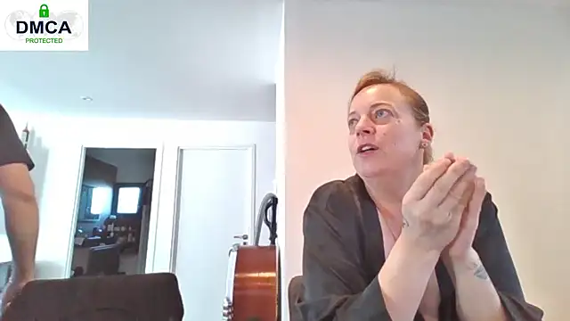 Miss-Chupagirly online show from 04-15-26, 07:14