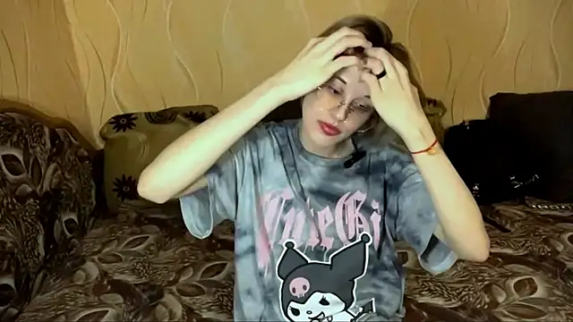 Carollforyou online show from 04-11-26, 03:49