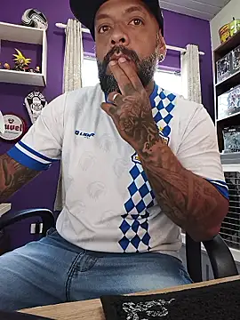 morenoteza0 online show from 01-10-26, 12:11