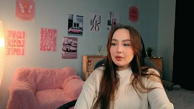 fallin lovee online show from 02-08-26, 07:44