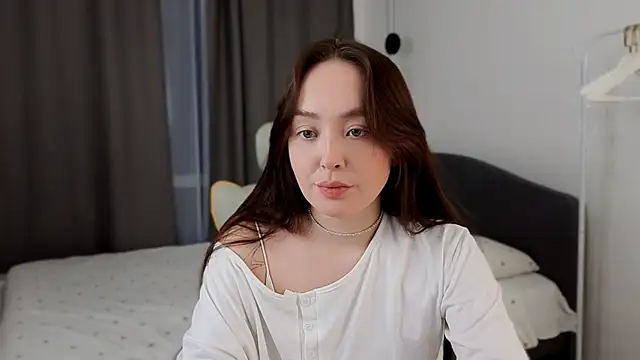 fallin lovee online show from 03-03-26, 02:24