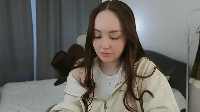 fallin lovee online show from 03-28-26, 01:34