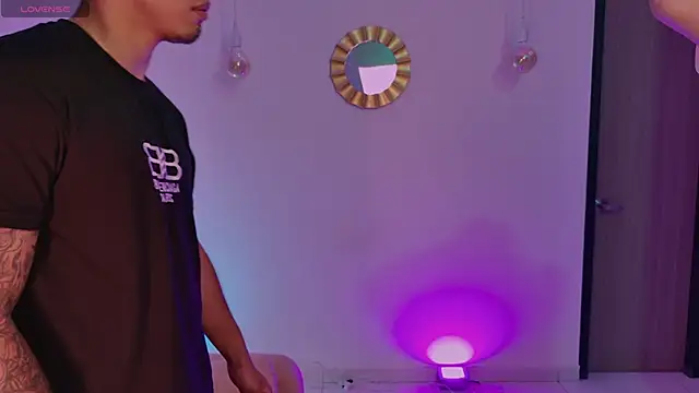 ZairaEon online show from 01-06-26, 03:43