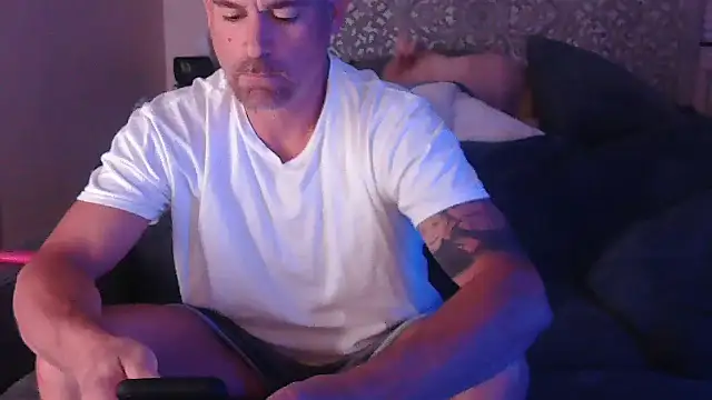 MISTERANDDEMI online show from 04-12-26, 07:11