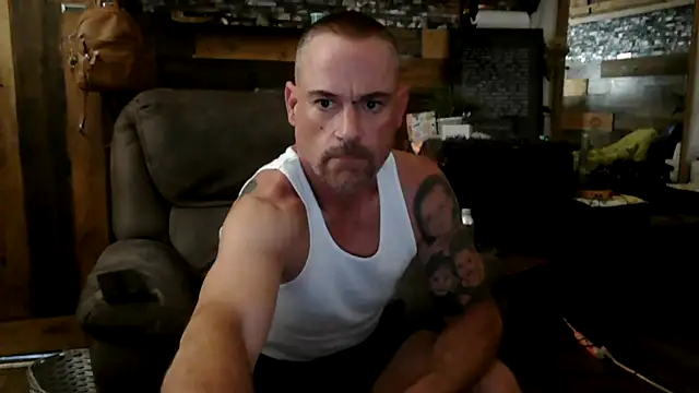 MISTERANDDEMI online show from 05-21-26, 08:44