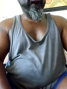 ceedevon13 online show from 04-14-26, 03:06