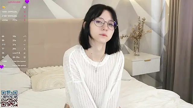 DeliaLoma online show from 03-03-26, 06:09