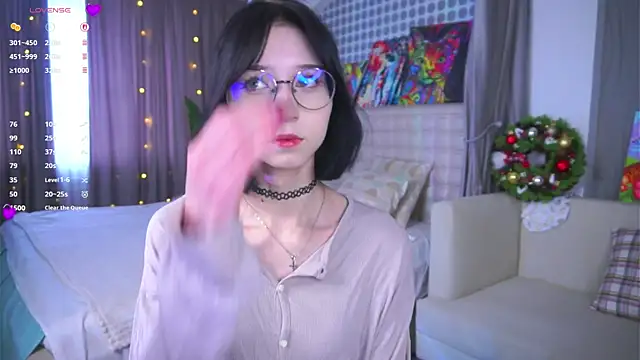 DeliaLoma online show from 02-11-26, 05:51