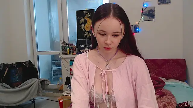 Snapshot of MaryJane_x_Peter chatting on 01-13-26, 11:25 MaryJane x Peter online show from 01-13-26, 11:25