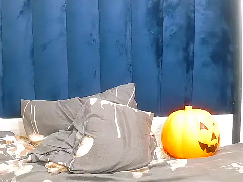 DarkBeauty33 online show from 12-22-25, 11:32