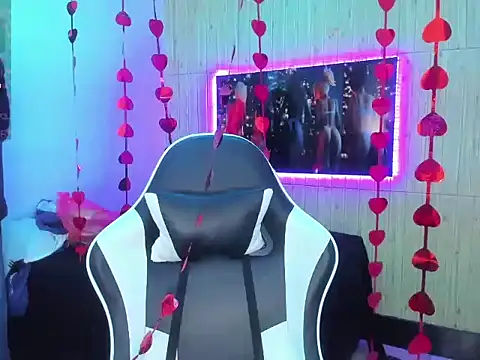 dolly boob online show from 02-19-26, 03:47