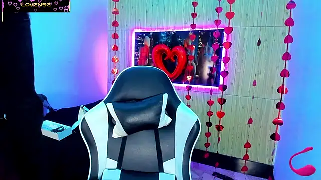 dolly boob online show from 03-03-26, 04:08