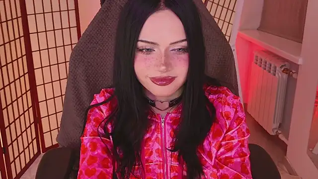 Snapshot of Dark_Diva chatting on 05-19-26, 10:28 Dark Diva online show from 05-19-26, 10:28