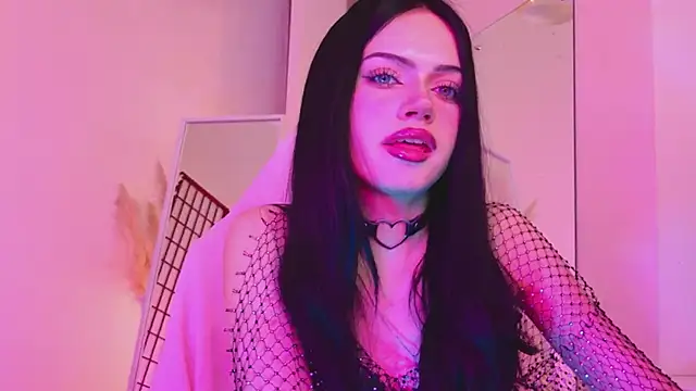 Snapshot of Dark_Diva chatting on 05-28-26, 09:10 Dark Diva online show from 05-28-26, 09:10