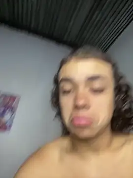 Snapshot of Exotic_couplex chatting on 02-21-26, 01:18 Exotic couplex online show from 02-21-26, 01:18