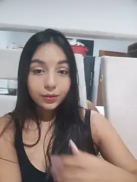 Snapshot of Babyabril18_ chatting on 05-27-26, 01:57 Babyabril18 online show from 05-27-26, 01:57