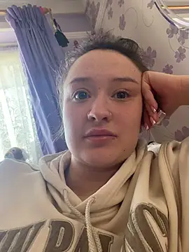 LilyLuck  online show from 02-25-26, 02:06