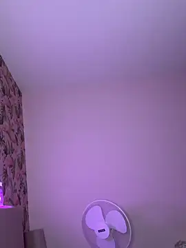 LilyLuck  online show from 01-06-26, 12:14