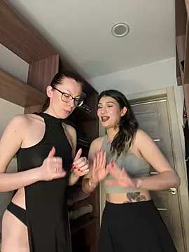 Snapshot of RussianGirls_ chatting on 04-19-26, 01:12 RussianGirls online show from 04-19-26, 01:12