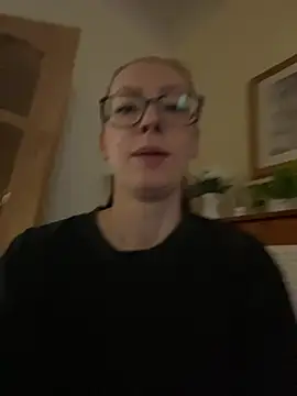 Snapshot of RussianGirls_ chatting on 07-21-26, 05:53 RussianGirls online show from 07-21-26, 05:53