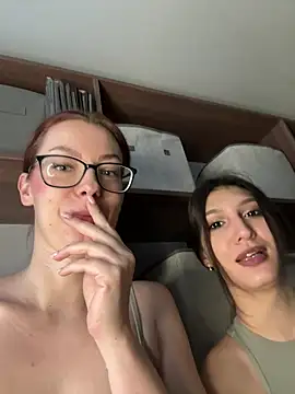 Snapshot of RussianGirls_ chatting on 02-24-26, 01:12 RussianGirls online show from 02-24-26, 01:12