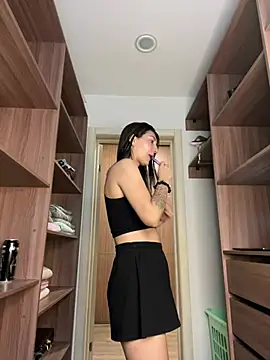 Snapshot of RussianGirls_ chatting on 06-24-26, 06:23 RussianGirls online show from 06-24-26, 06:23