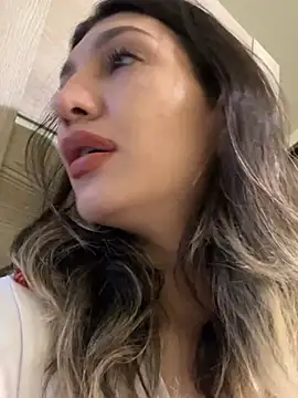 Snapshot of RussianGirls_ chatting on 02-16-26, 01:10 RussianGirls online show from 02-16-26, 01:10