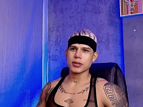 Snapshot of oruz_stud chatting on 02-20-26, 01:57 oruz stud online show from 02-20-26, 01:57