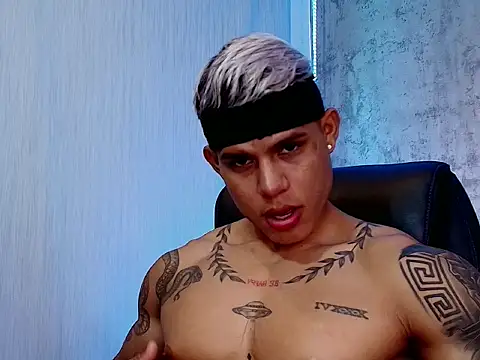 Snapshot of oruz_stud chatting on 02-05-26, 01:29 oruz stud online show from 02-05-26, 01:29