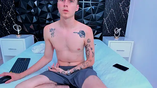 Snapshot of SpaceBoy1 chatting on 02-14-26, 08:53 SpaceBoy1 online show from 02-14-26, 08:53