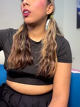 Snapshot of MiaSizzle chatting on 02-25-26, 07:47 MiaSizzle online show from 02-25-26, 07:47