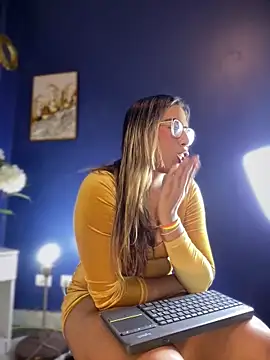 Snapshot of MiaSizzle chatting on 02-23-26, 08:09 MiaSizzle online show from 02-23-26, 08:09