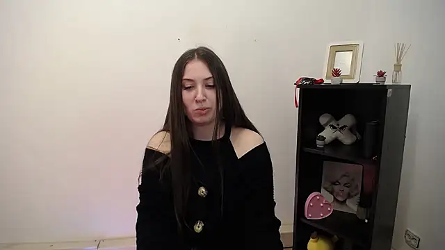 Angel sileniaaa  online show from 01-07-26, 12:10