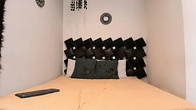 stefany carterr online show from 02-17-26, 07:44