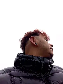 Snapshot of Sickbooy69 chatting on 01-06-26, 03:27 Sickbooy69 online show from 01-06-26, 03:27