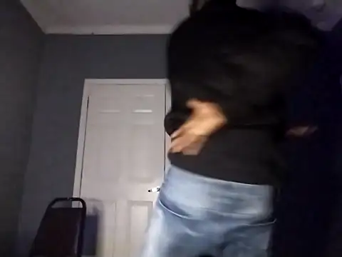 Cantgetenough0069 online show from 03-02-26, 12:00