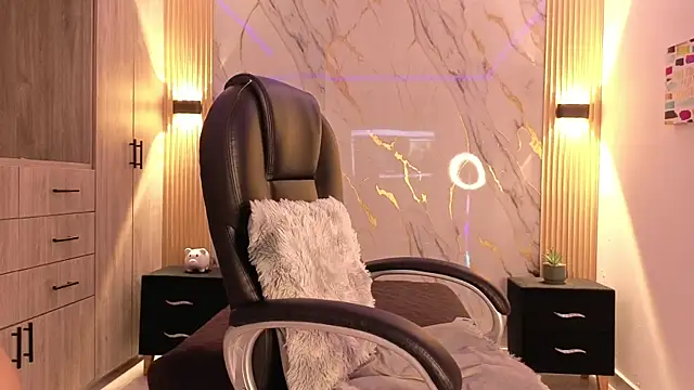 celeste818 online show from 01-05-26, 05:27