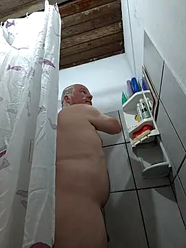 luis8558 online show from 01-06-26, 11:31