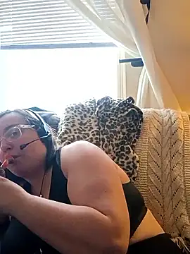 pinkcheetah12 online show from 02-10-26, 06:51