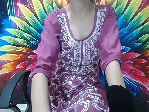 Snapshot of Farhana_beautyfull chatting on 05-23-26, 04:33 Farhana beautyfull online show from 05-23-26, 04:33