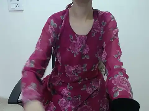 Farhana beautyfull online show from 04-07-26, 04:25