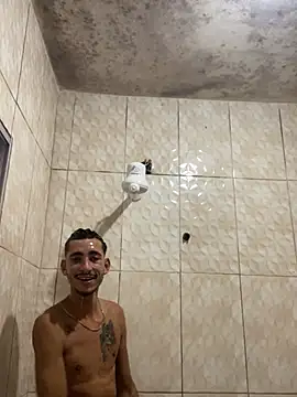 Snapshot of GuioficialBr chatting on 02-21-26, 01:57 GuioficialBr online show from 02-21-26, 01:57